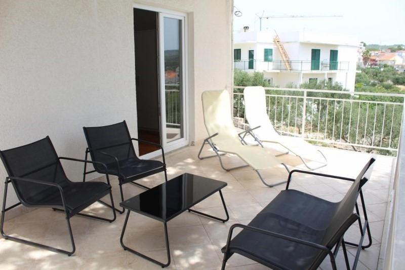 Apartment Nana Примоштен Экстерьер фото